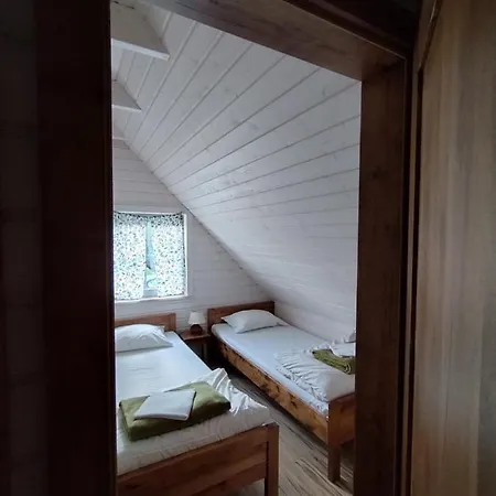 Pod Kapeluszem Kolo Wiezycy Nad Jeziorem Patulskim Z Opcja Balii,na Kaszubach,rowery,atrakcje Holiday home Pierszczewo