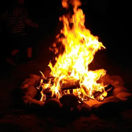 Domek Pod Kapeluszem Nad Jeziorem Patulskim,Sauna , Opcja Balii,Wedkowanie,Rowery Pierszczewo